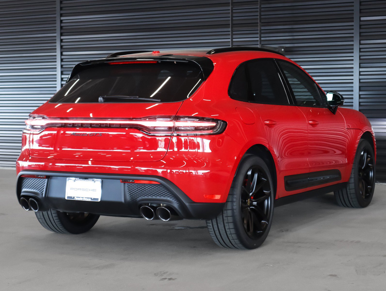 Used 2026 Porsche Macan GTS image 10