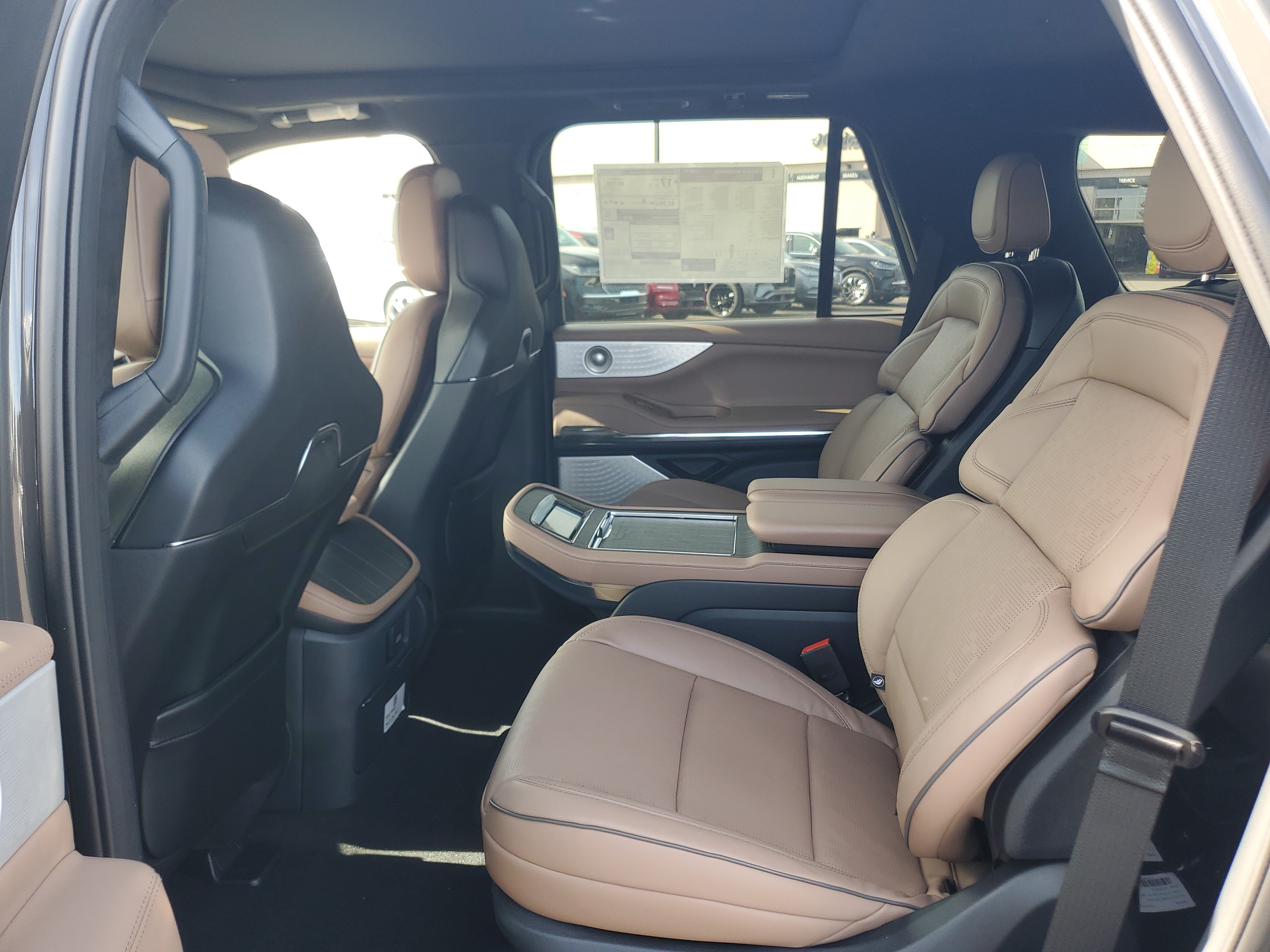 New 2027 Lincoln Navigator Black Label AWD/4WD image 27