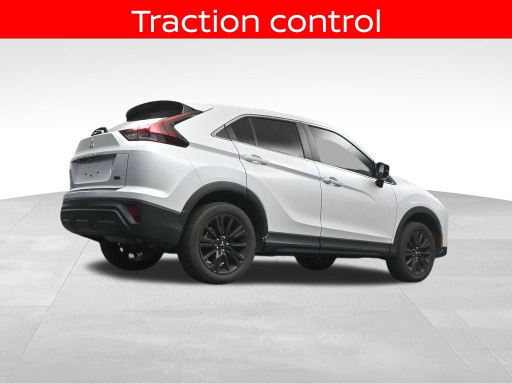 Used 2024 Mitsubishi Eclipse Cross LE AWD/4WD image 14