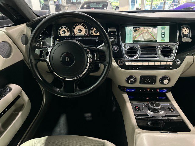 Used 2015 Rolls-Royce Wraith RWD image 62