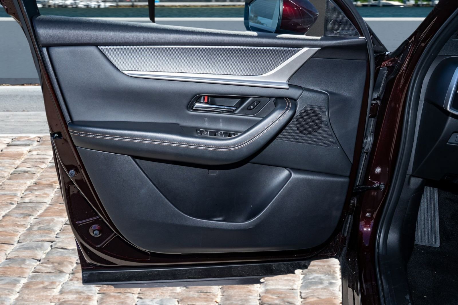 Used 2025 MAZDA CX-90 3.3 Turbo S w/ Premium Package image 14