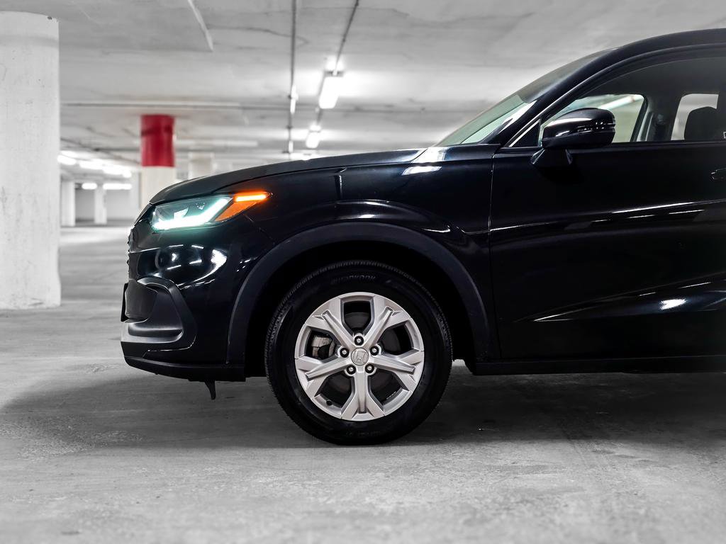 Used 2024 Honda HR-V LX image 13