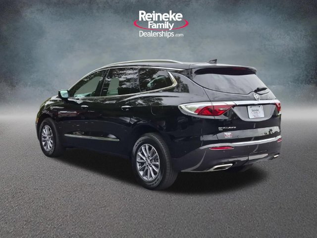 Used 2024 Buick Enclave Essence AWD/4WD image 8
