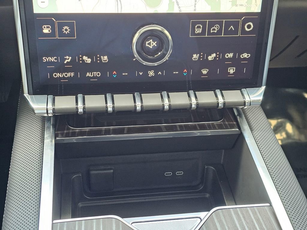 Used 2025 GMC Sierra EV Denali image 34