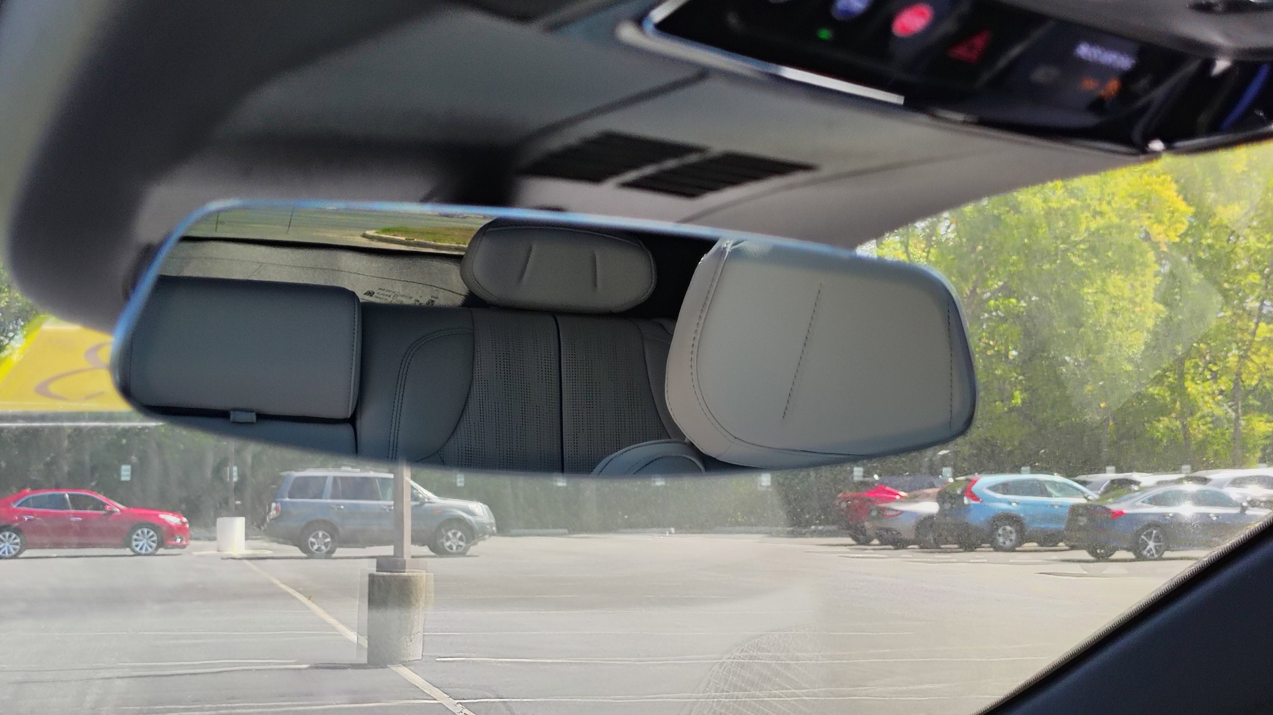 New 2025 Cadillac Lyriq Sport image 24