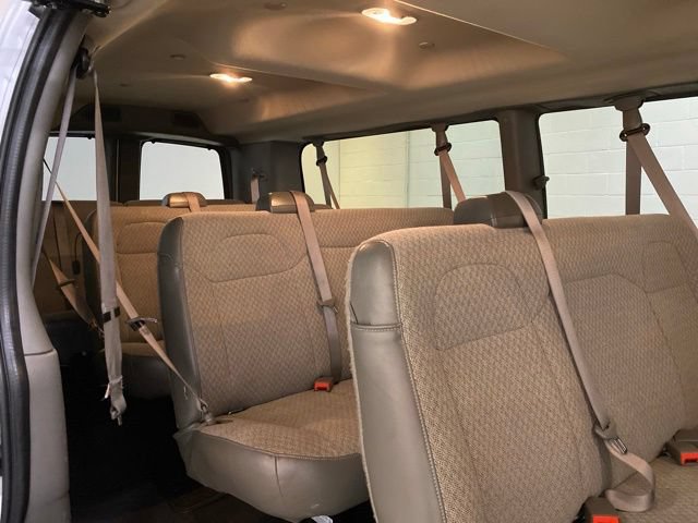 Used 2025 Chevrolet Express 3500 LT w/ LT Preferred Equipment Group RWD image 22