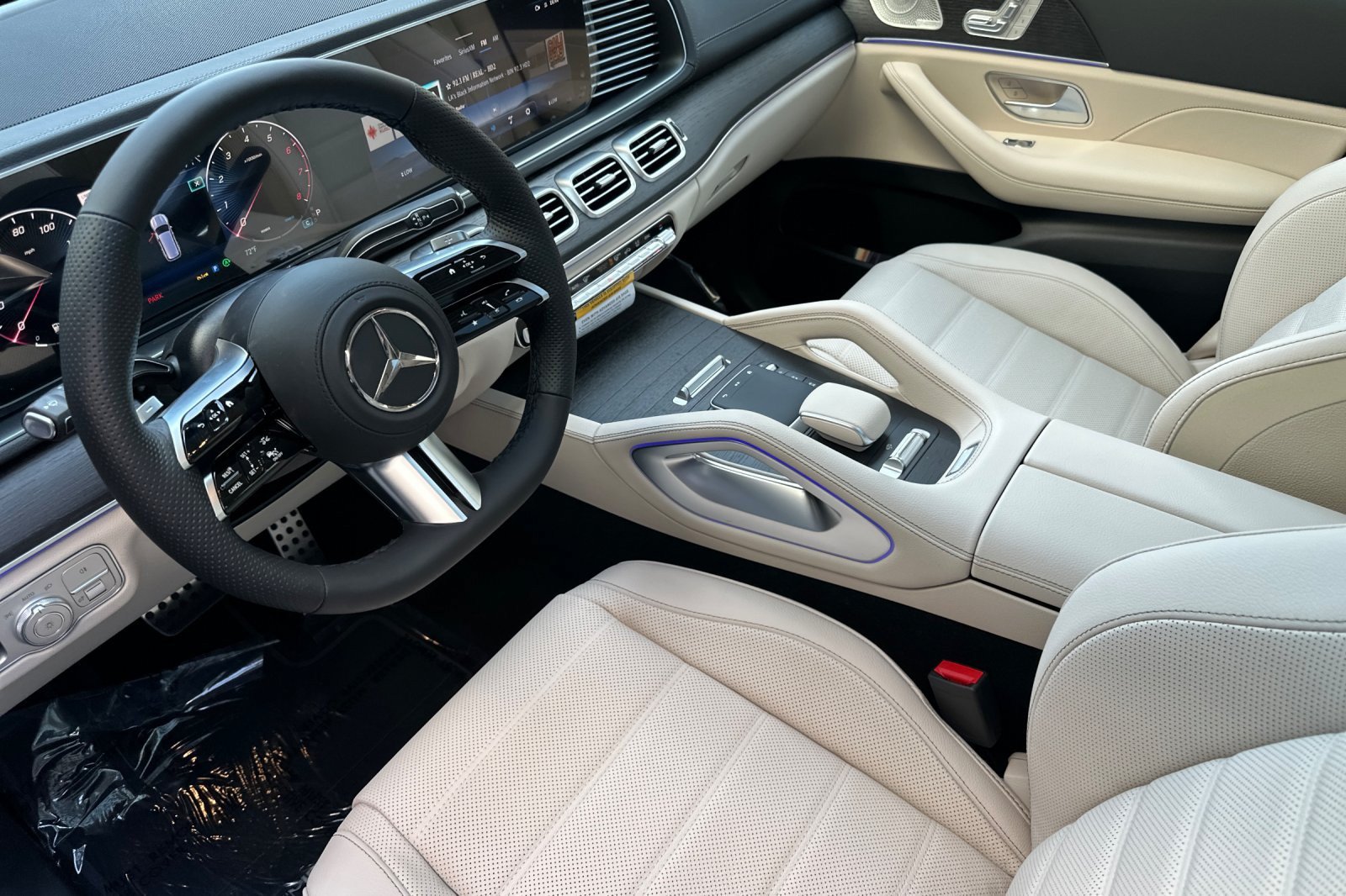New 2026 Mercedes-Benz GLS 450 4MATIC image 9