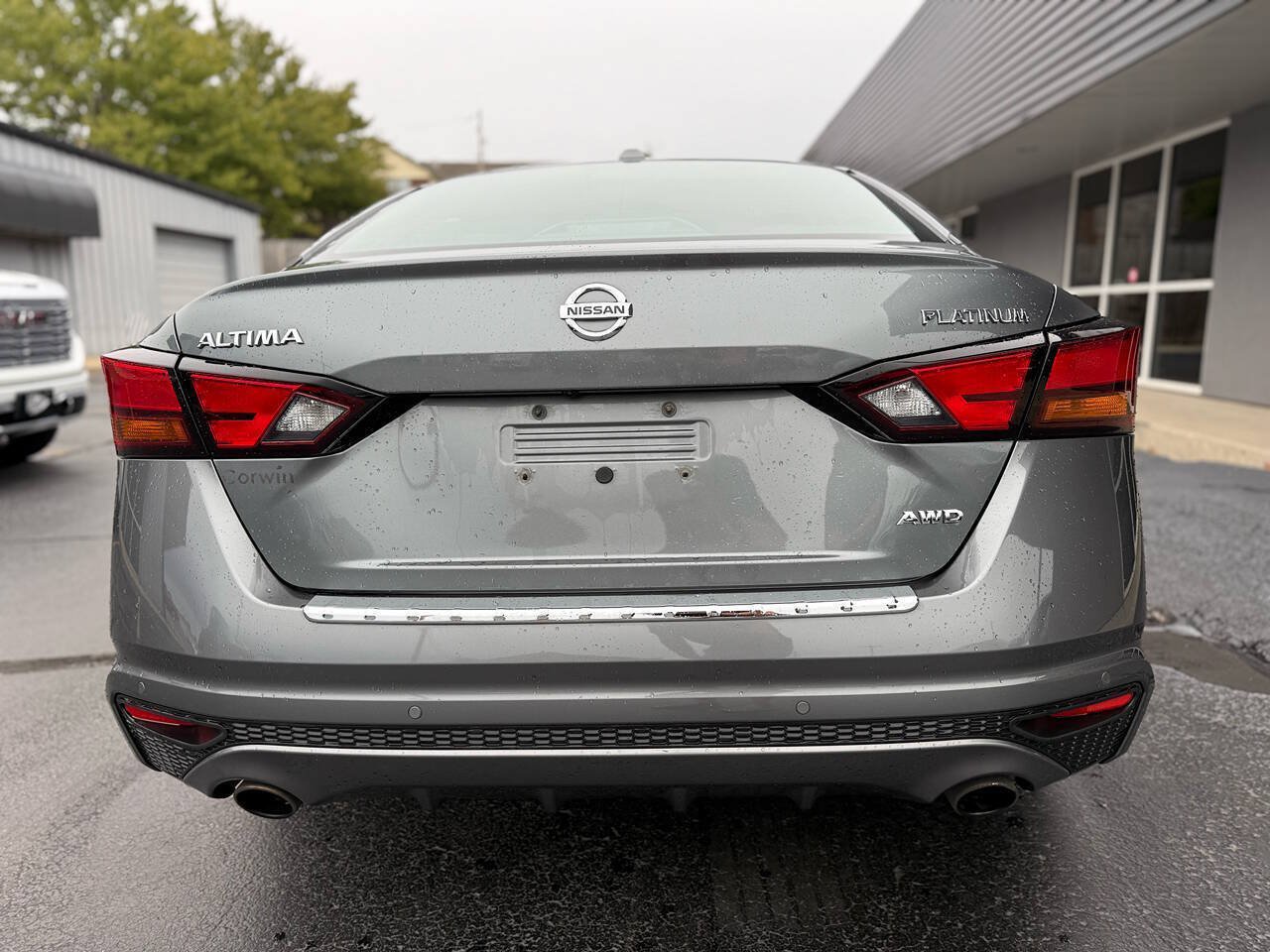 Used 2020 Nissan Altima 2.5 Platinum AWD/4WD image 8