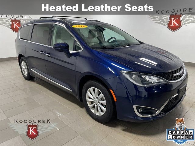 Used 2018 Chrysler Pacifica Touring-L Plus image 1