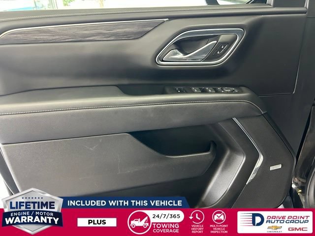 Used 2023 GMC Yukon XL SLT w/ SLT Premium Package AWD/4WD image 15