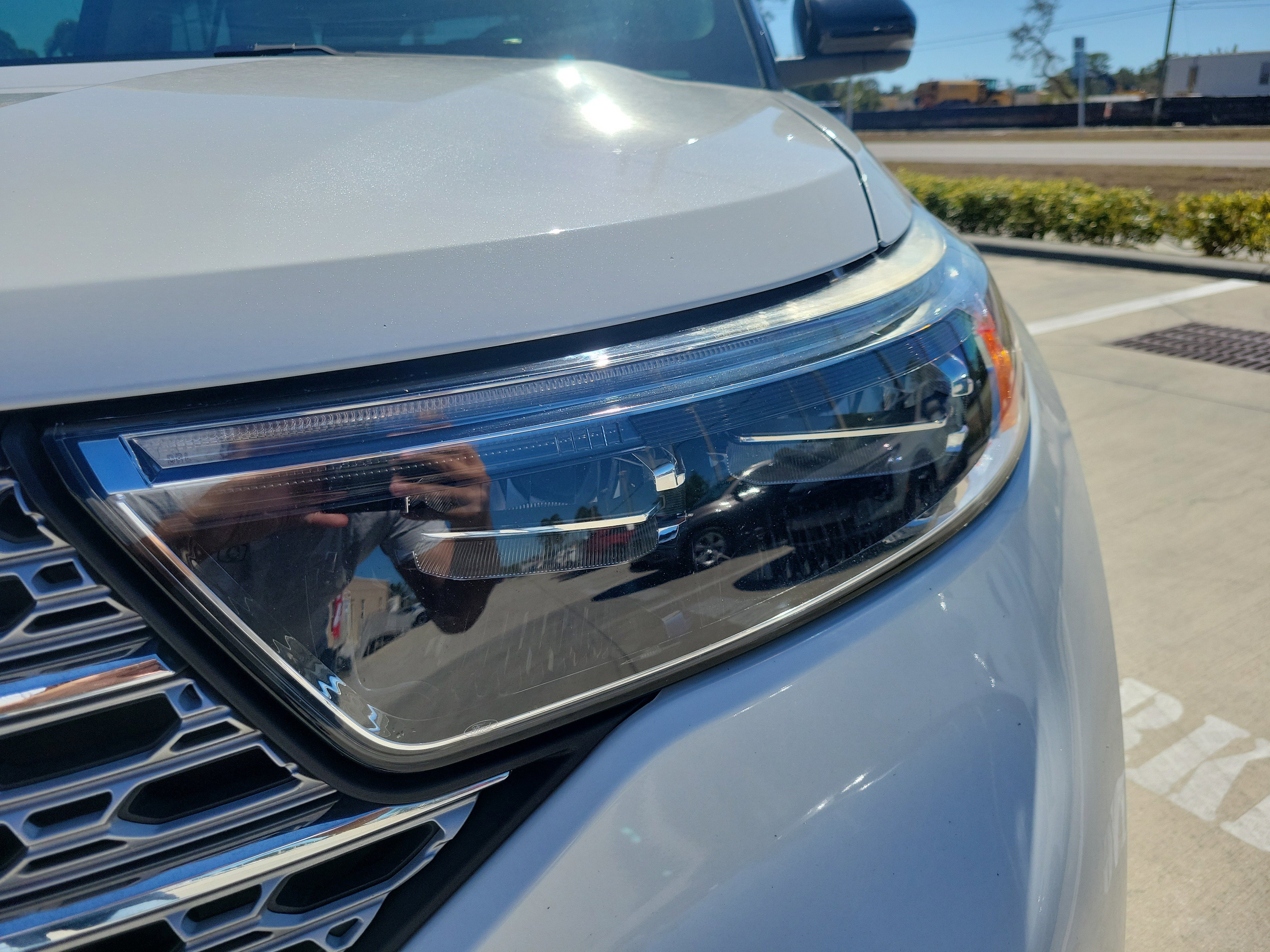 Used 2021 Ford Explorer Limited w/ Equipment Group 301A image 9