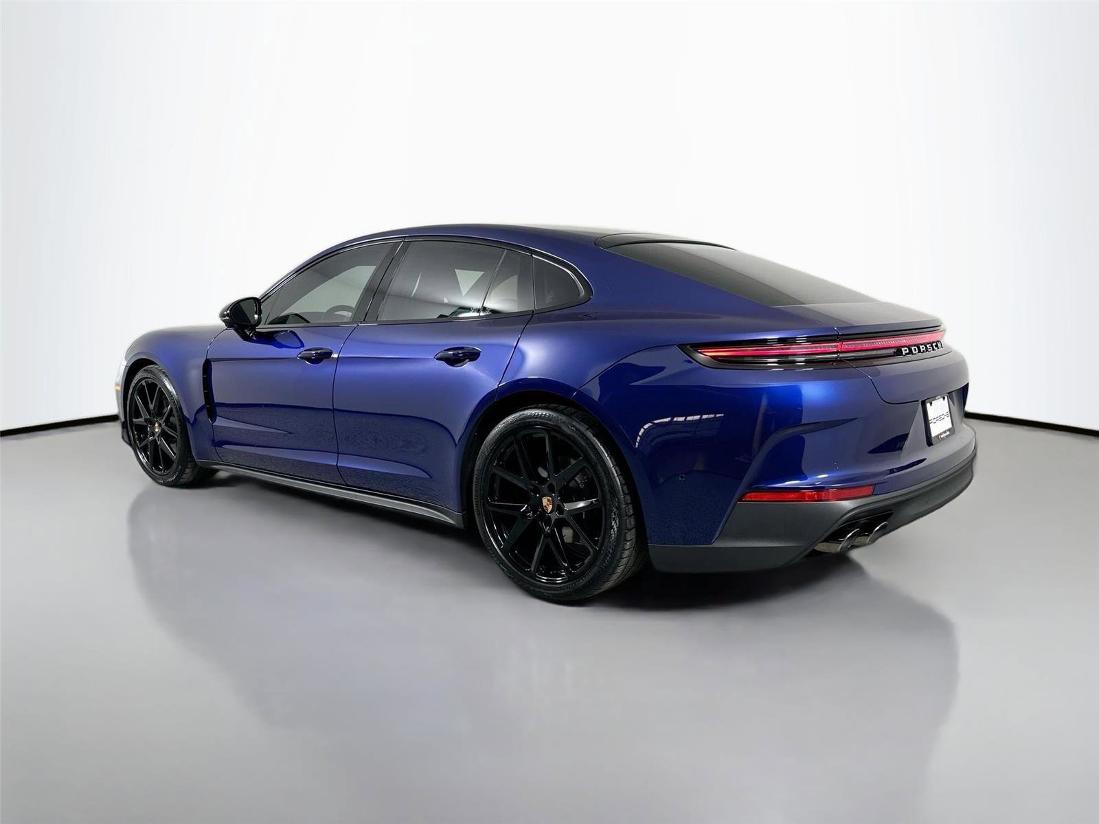 Certified 2026 Porsche Panamera 4 AWD/4WD image 3