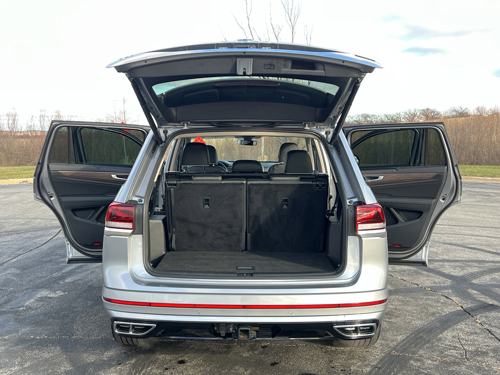 Used 2024 Volkswagen Atlas SEL Premium R-Line image 40
