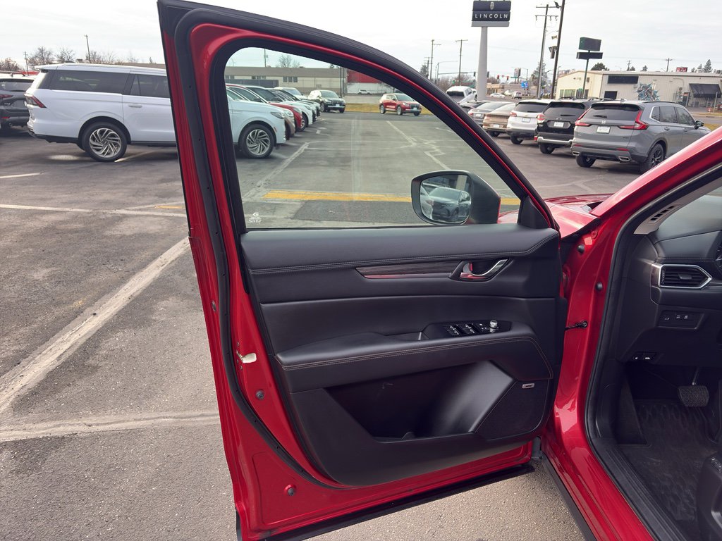 Used 2018 MAZDA CX-5 Grand Touring w/ Premium Package image 11