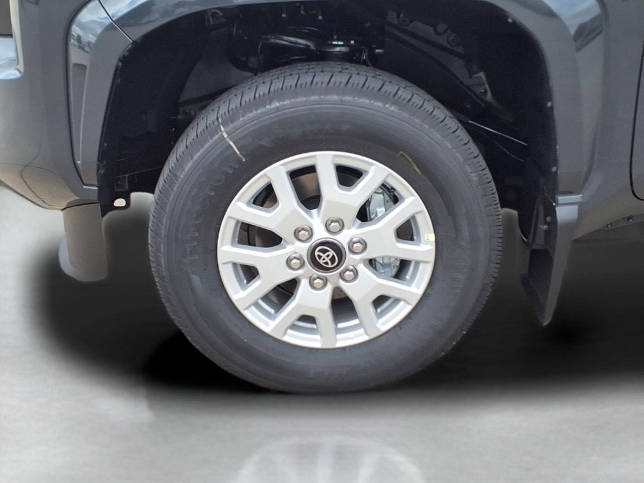New 2026 Toyota Tacoma SR5 w/ SR5 Upgrade Package AWD/4WD image 9