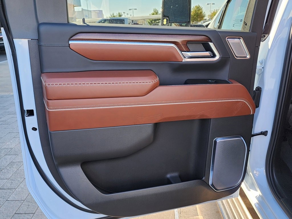 New 2026 GMC Sierra 3500 Denali Ultimate image 45