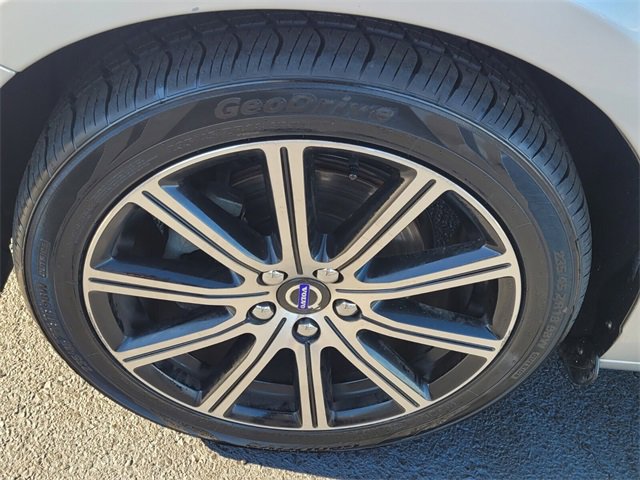 Used 2016 Volvo S60 T5 Premier image 14