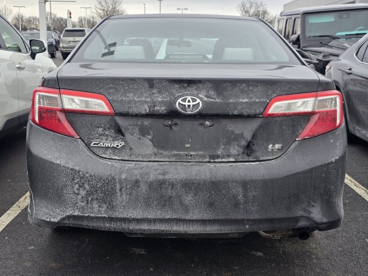 Used 2014 Toyota Camry LE image 6