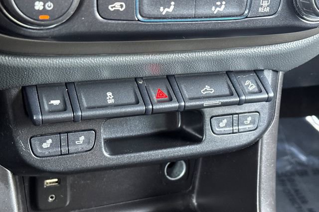 Used 2016 Chevrolet Colorado Z71 image 30