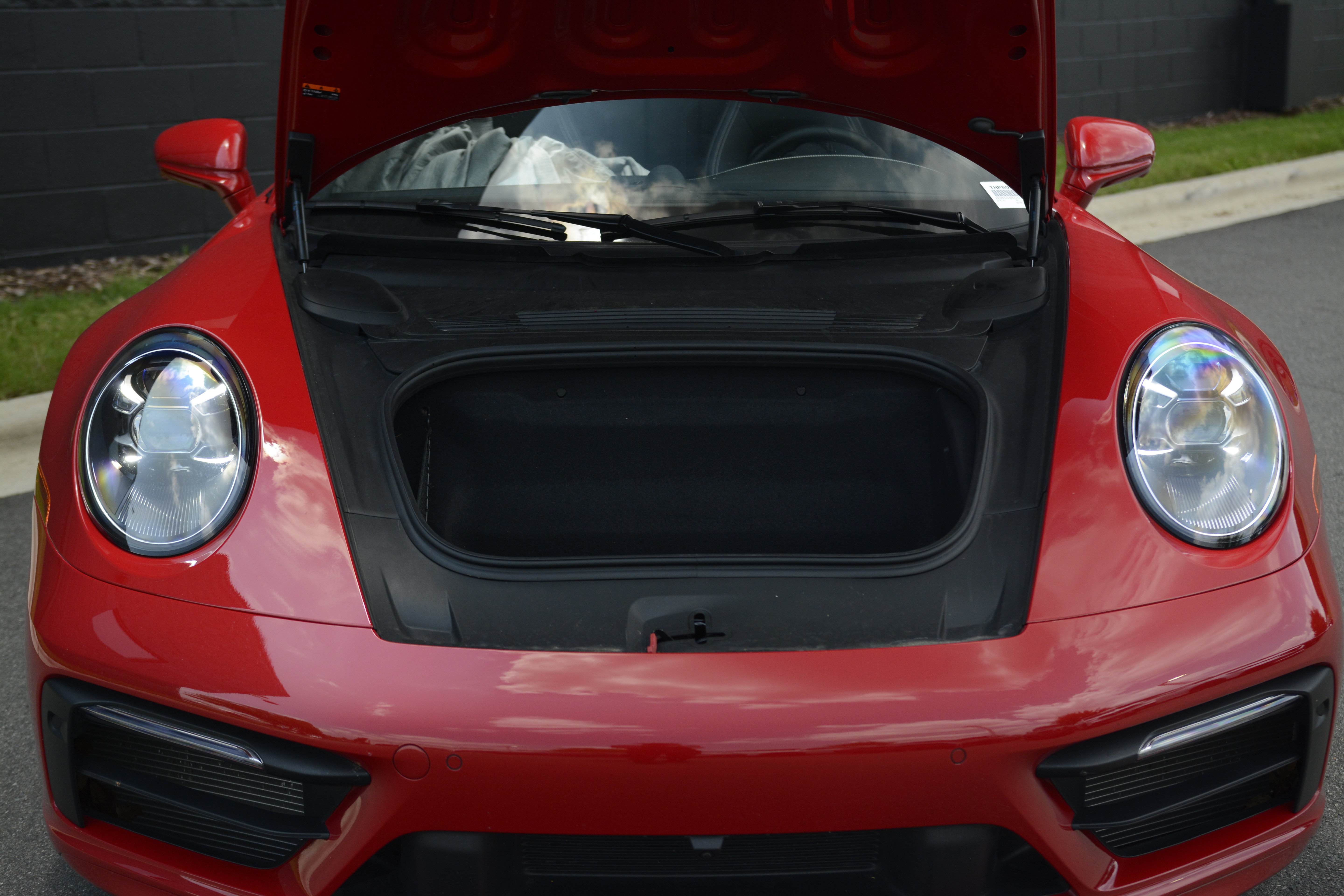 Certified 2022 Porsche 911 Targa 4S AWD/4WD image 35