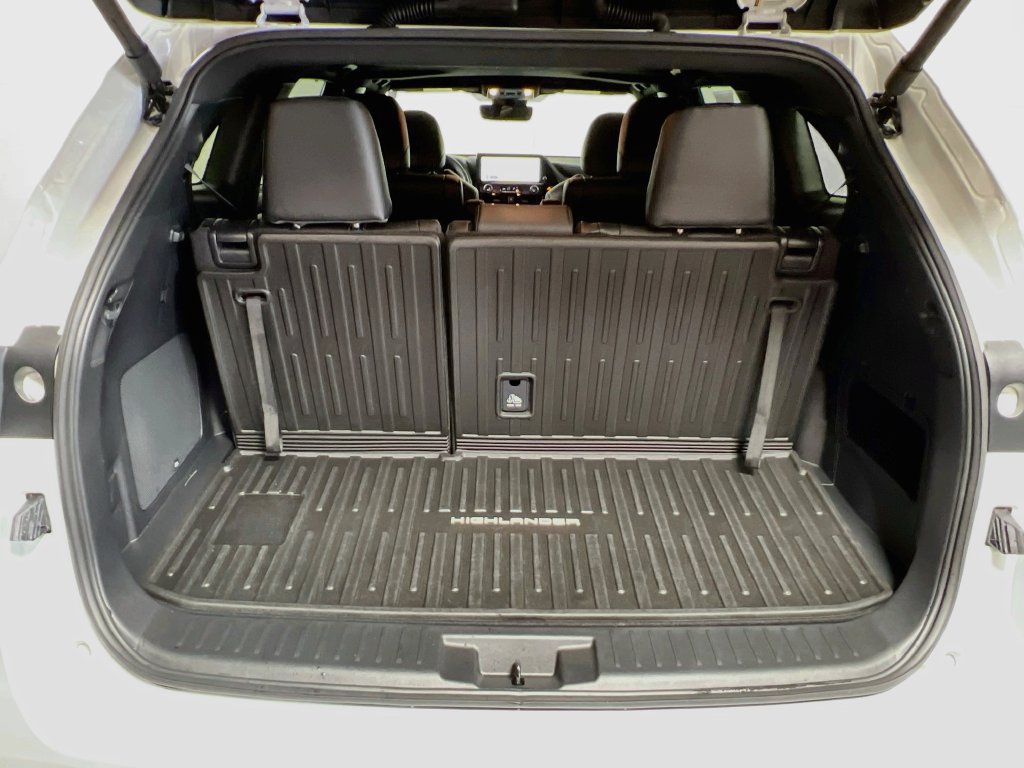 Certified 2026 Toyota Highlander XSE AWD/4WD image 22