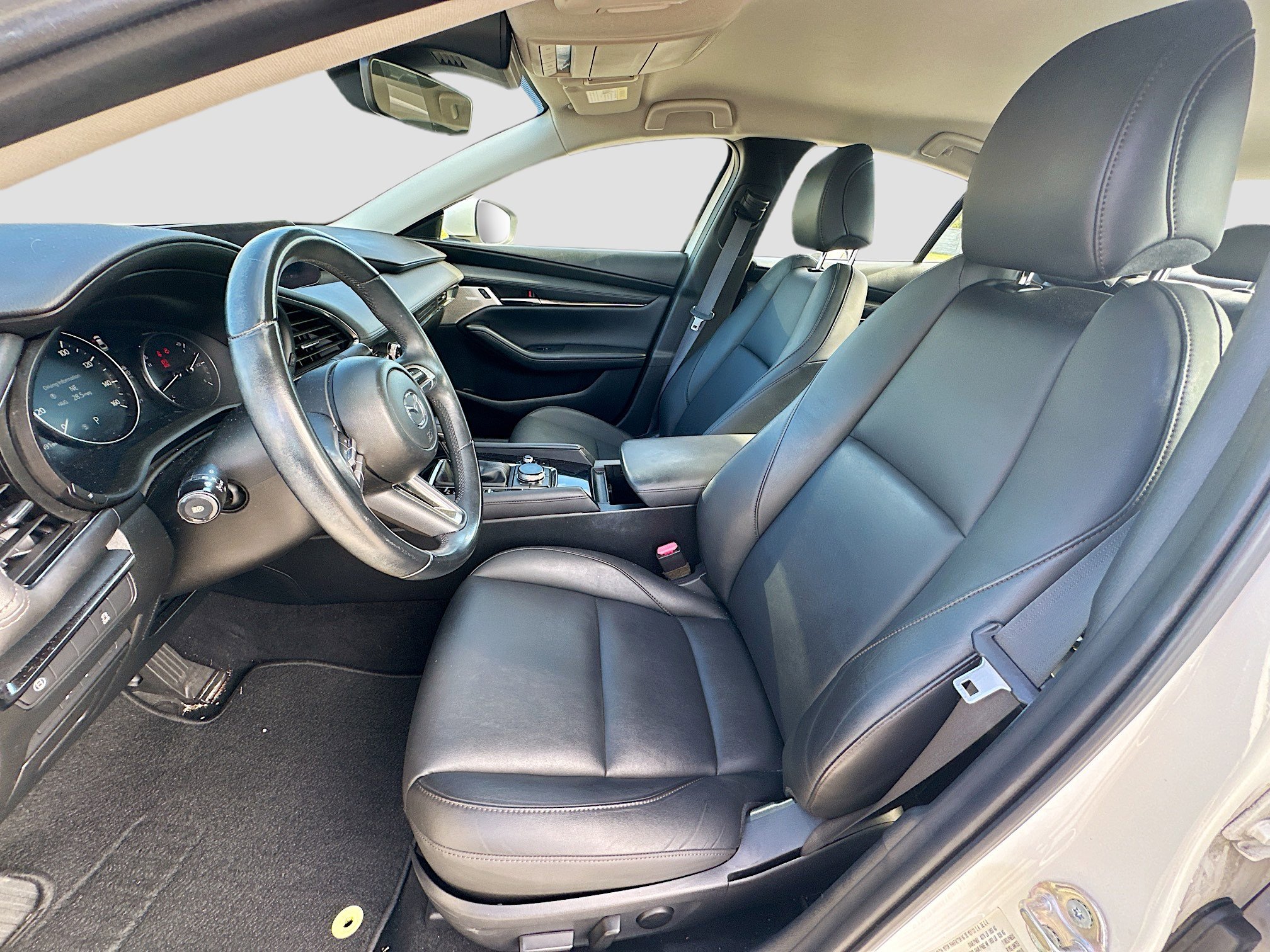 Used 2019 MAZDA MAZDA3 Sedan w/ Preferred Package image 19