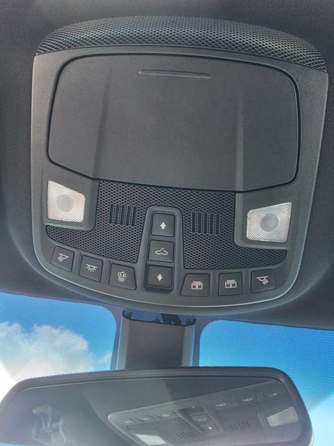 Used 2018 Lincoln MKX Reserve w/ Lincoln MKX Climate Package AWD/4WD image 18