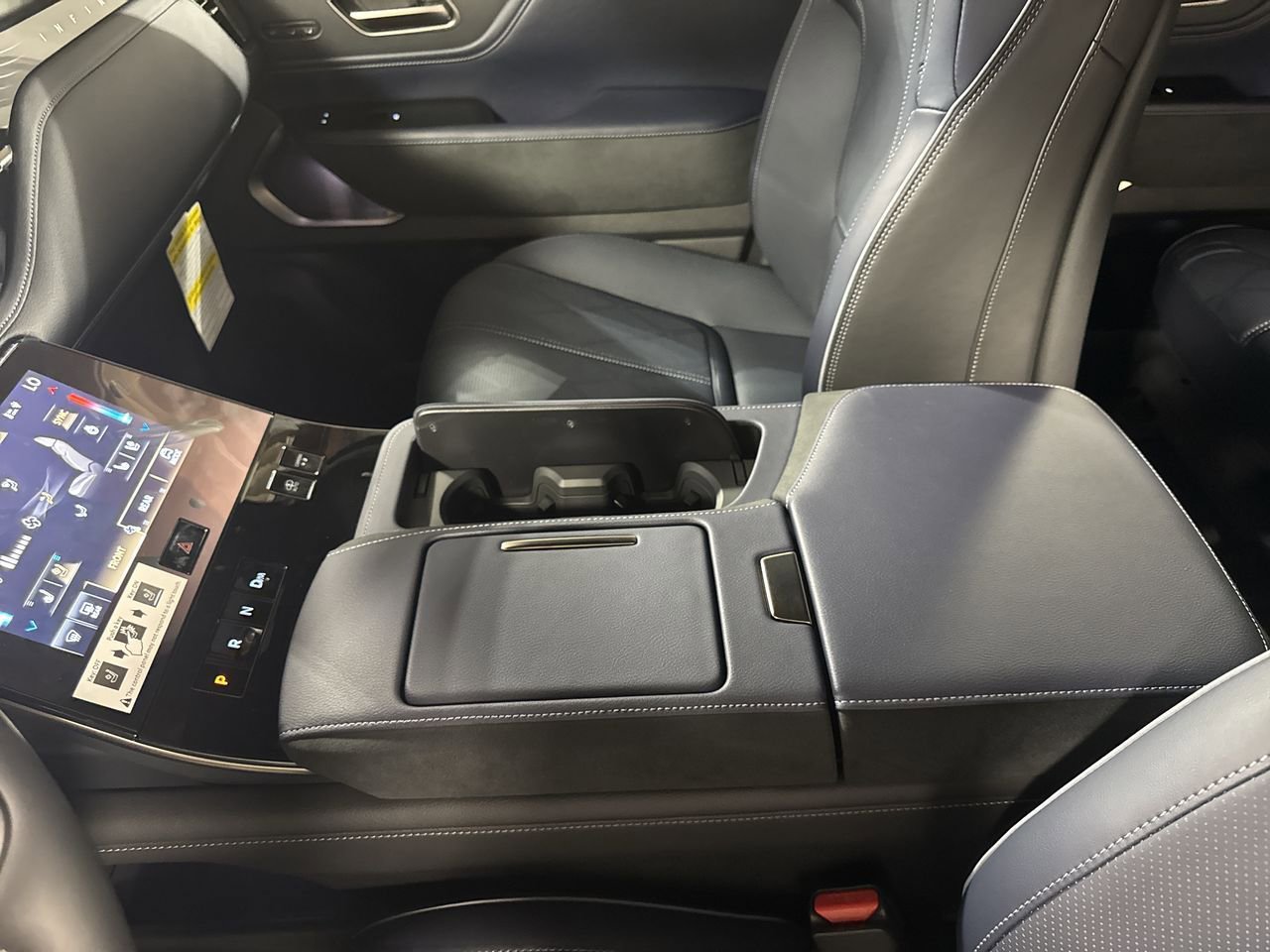 New 2026 INFINITI QX80 Sport w/ Sport Exterior Package image 26