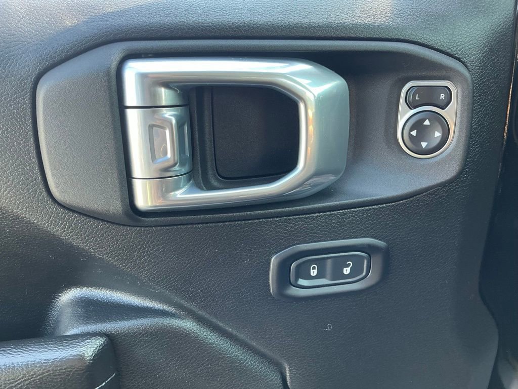 Used 2022 Jeep Wrangler Unlimited Sport image 44