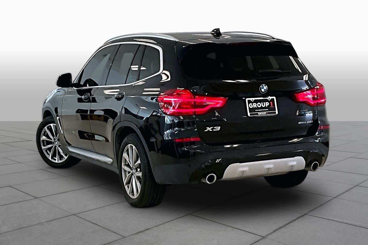 Used 2019 BMW X3 sDrive30i w/ Driving Assistance Package RWD image 11