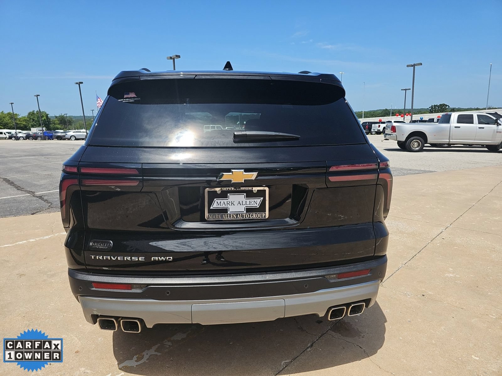 Used 2026 Chevrolet Traverse LT AWD/4WD image 5