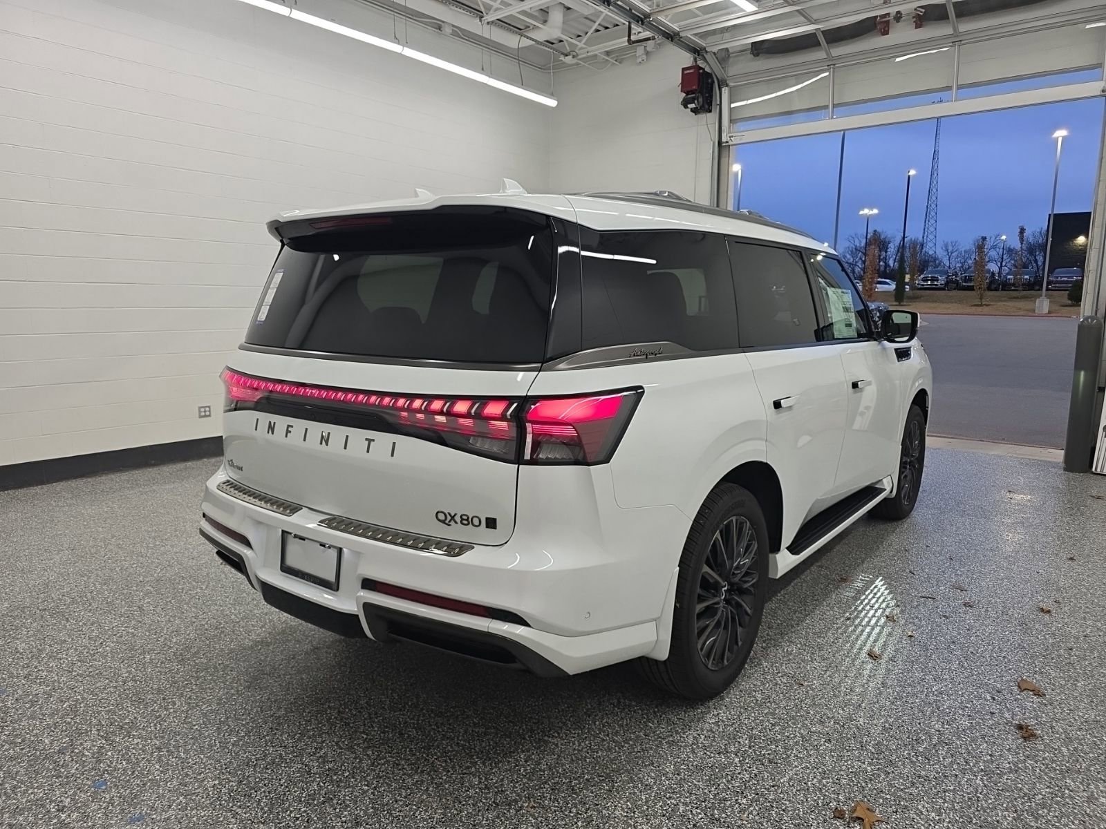 New 2026 INFINITI QX80 Autograph image 5