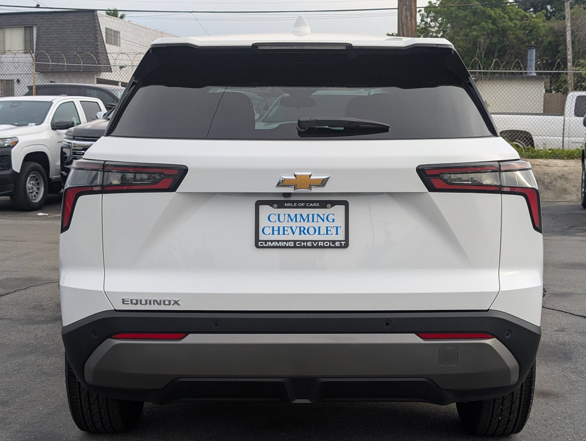 New 2027 Chevrolet Equinox LT FWD image 9