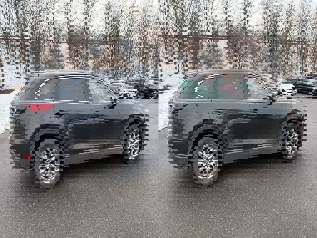 Used 2018 MAZDA CX-9 Touring w/ Touring Premium Package image 16