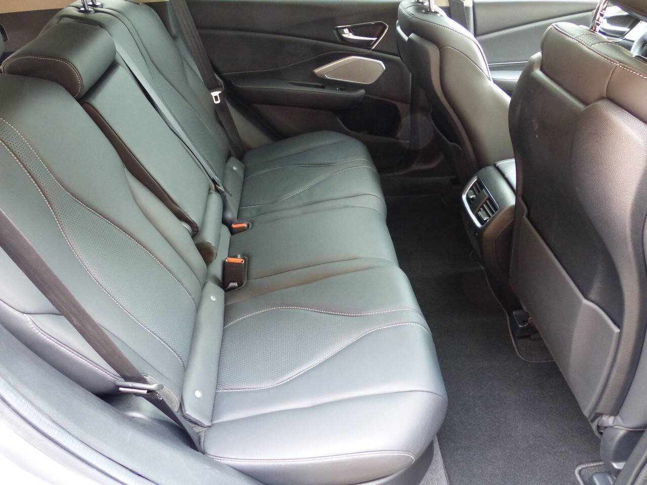 Used 2025 Acura RDX SH-AWD w/ Technology Package image 27