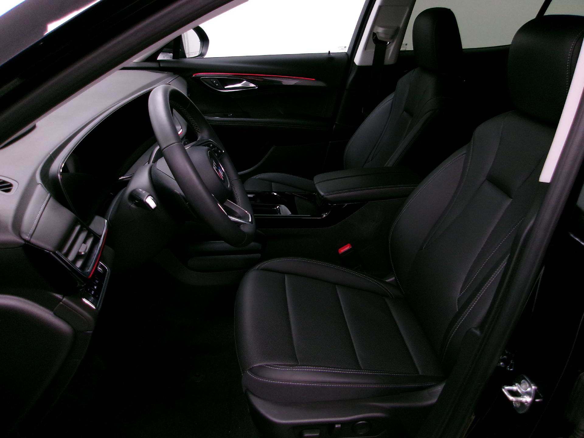 Certified 2025 Buick Envision Preferred image 9