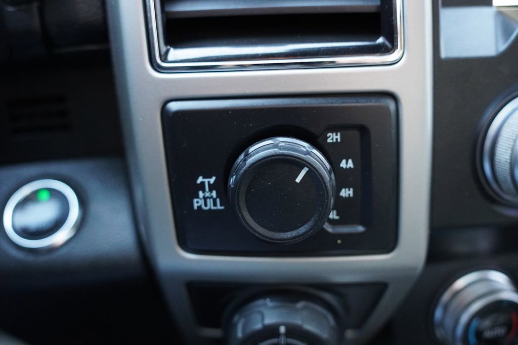 Used 2020 Ford F150 Lariat w/ Equipment Group 502A Luxury image 34