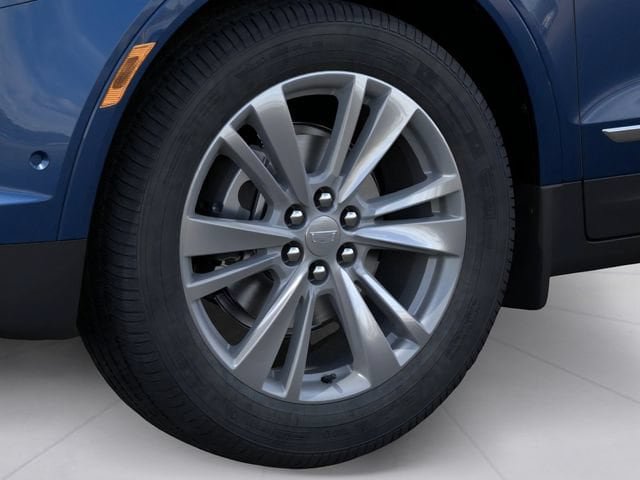 New 2026 Cadillac XT5 Premium Luxury w/ Driver Assist Package AWD/4WD image 9