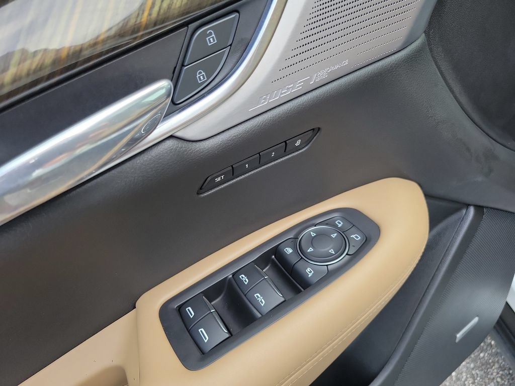 Used 2023 Cadillac XT6 Sport w/ Platinum Package AWD/4WD image 25