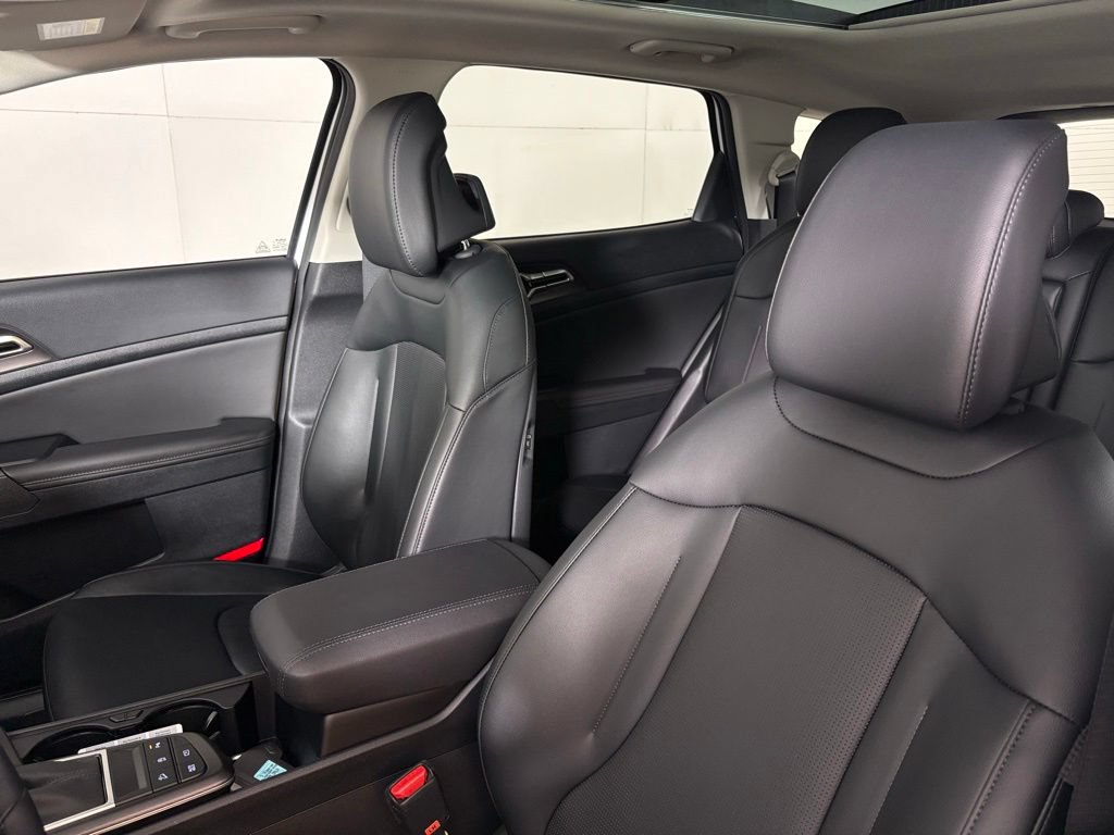 New 2026 Kia Sportage EX AWD/4WD image 19