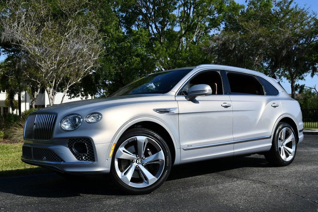 Used 2023 Bentley Bentayga Extended Wheelbase AWD/4WD image 25
