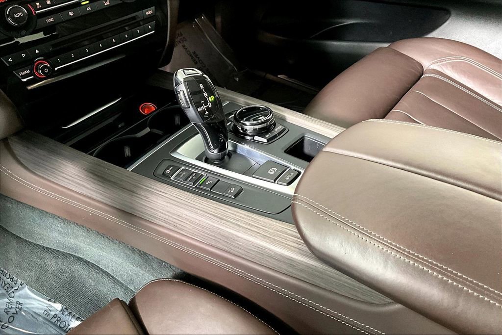 Used 2014 BMW X5 xDrive50i image 17