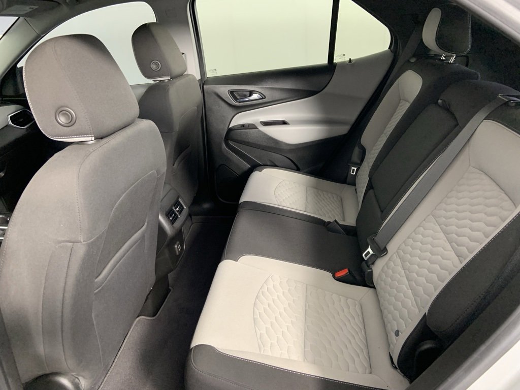 Used 2021 Chevrolet Equinox LS w/ LS Convenience Package image 16
