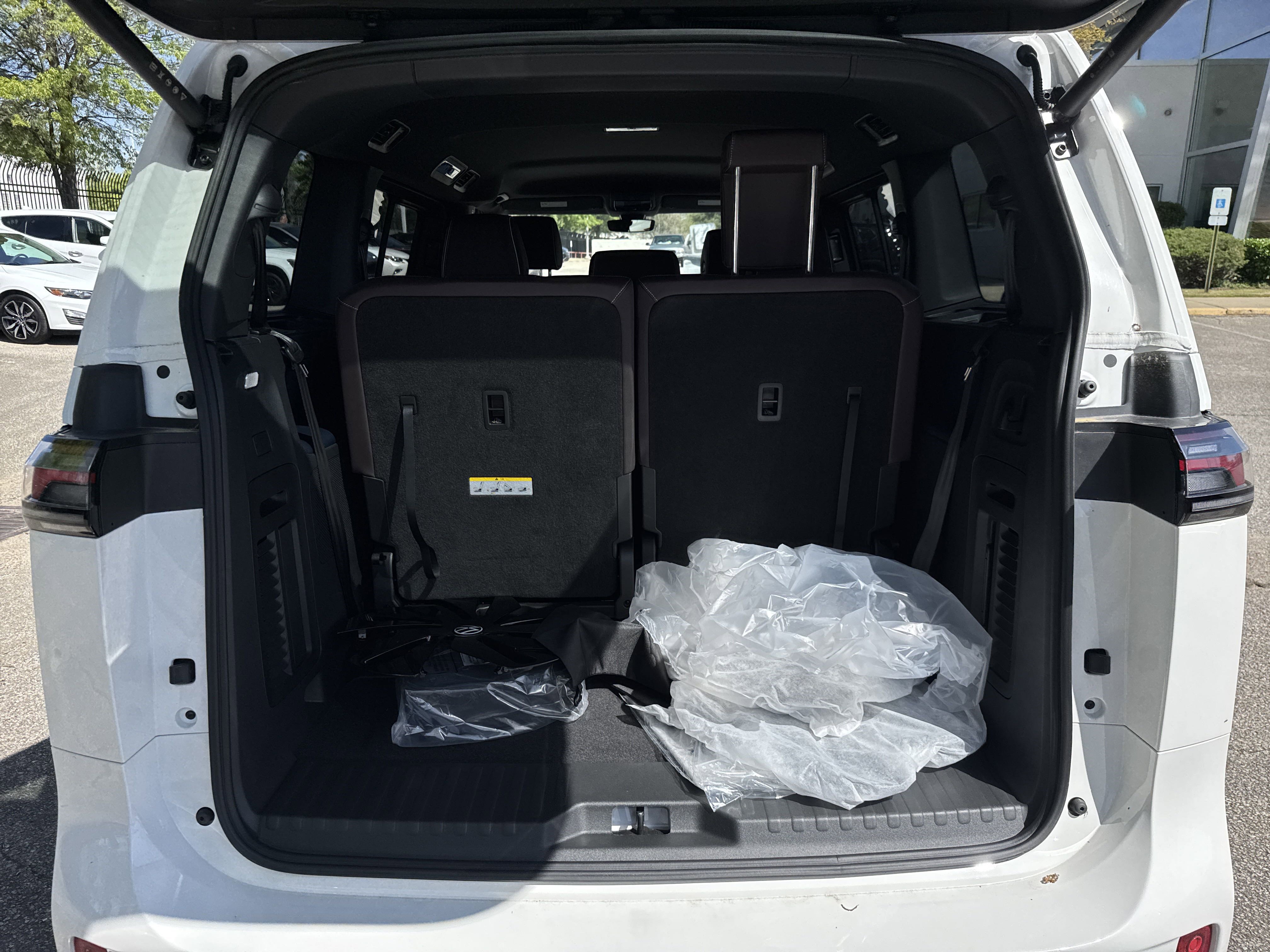 New 2025 Volkswagen ID. Buzz Pro S image 4