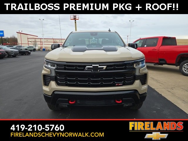 Certified 2022 Chevrolet Silverado 1500 LT Trail Boss w/ LT Trail Boss Premium Package image 2