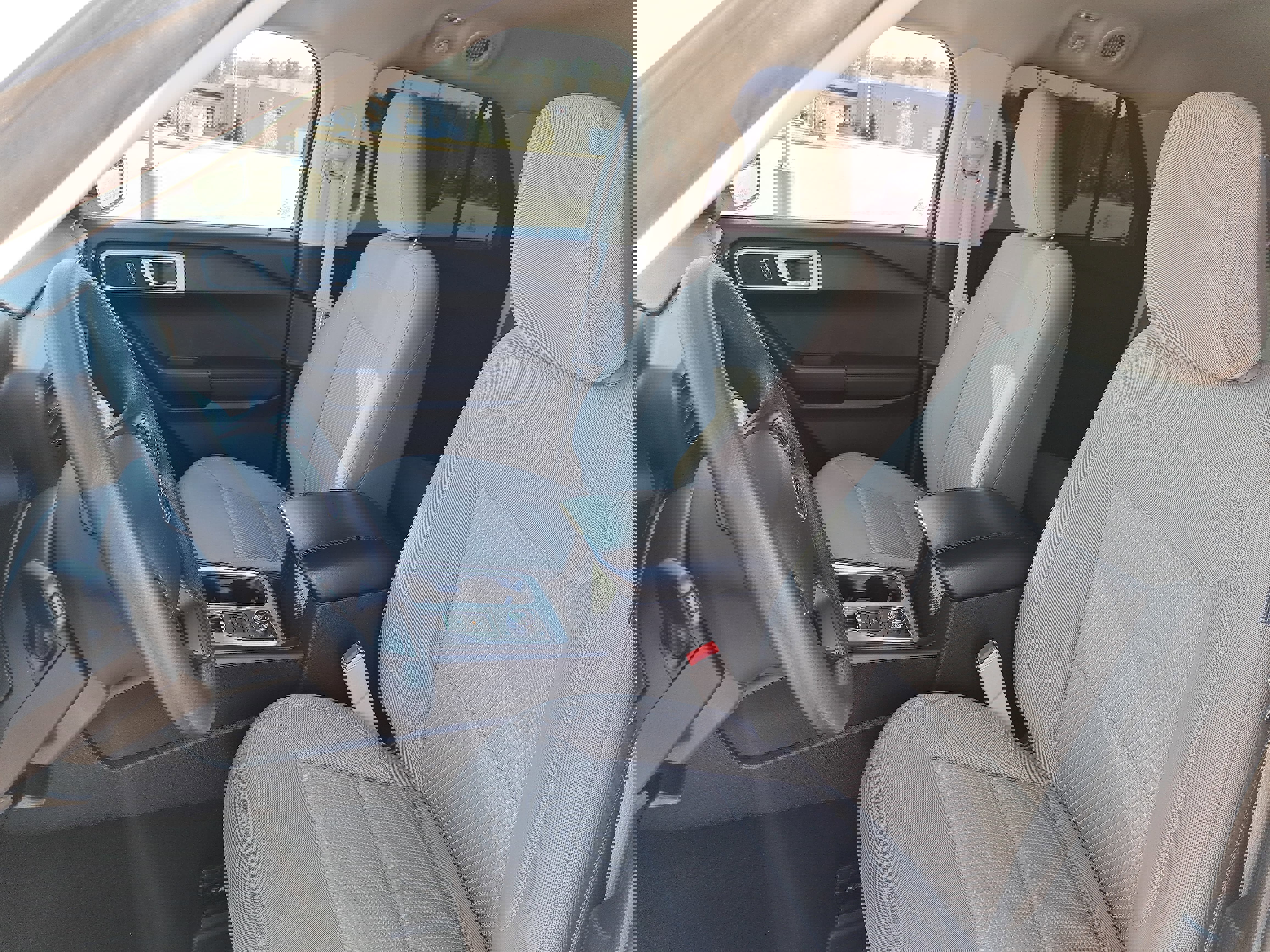 Used 2021 Ford Explorer 4WD image 16