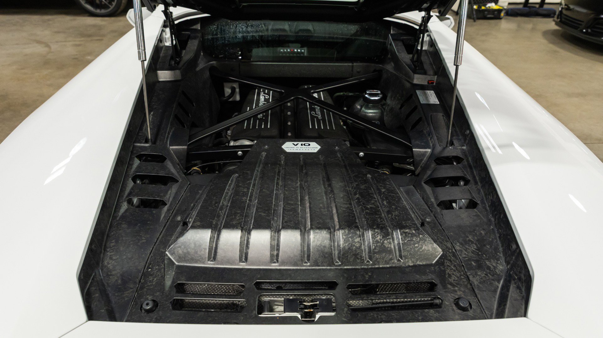 Used 2016 Lamborghini Huracan LP 610-4 image 73