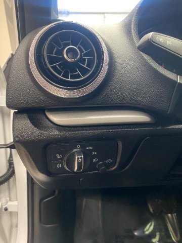 Used 2017 Audi A3 2.0T Premium image 17