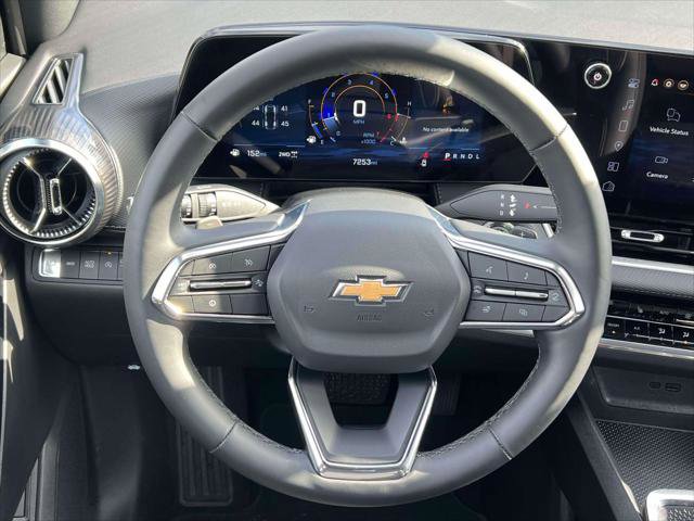 Used 2026 Chevrolet Equinox LT w/ Convenience Package II image 13