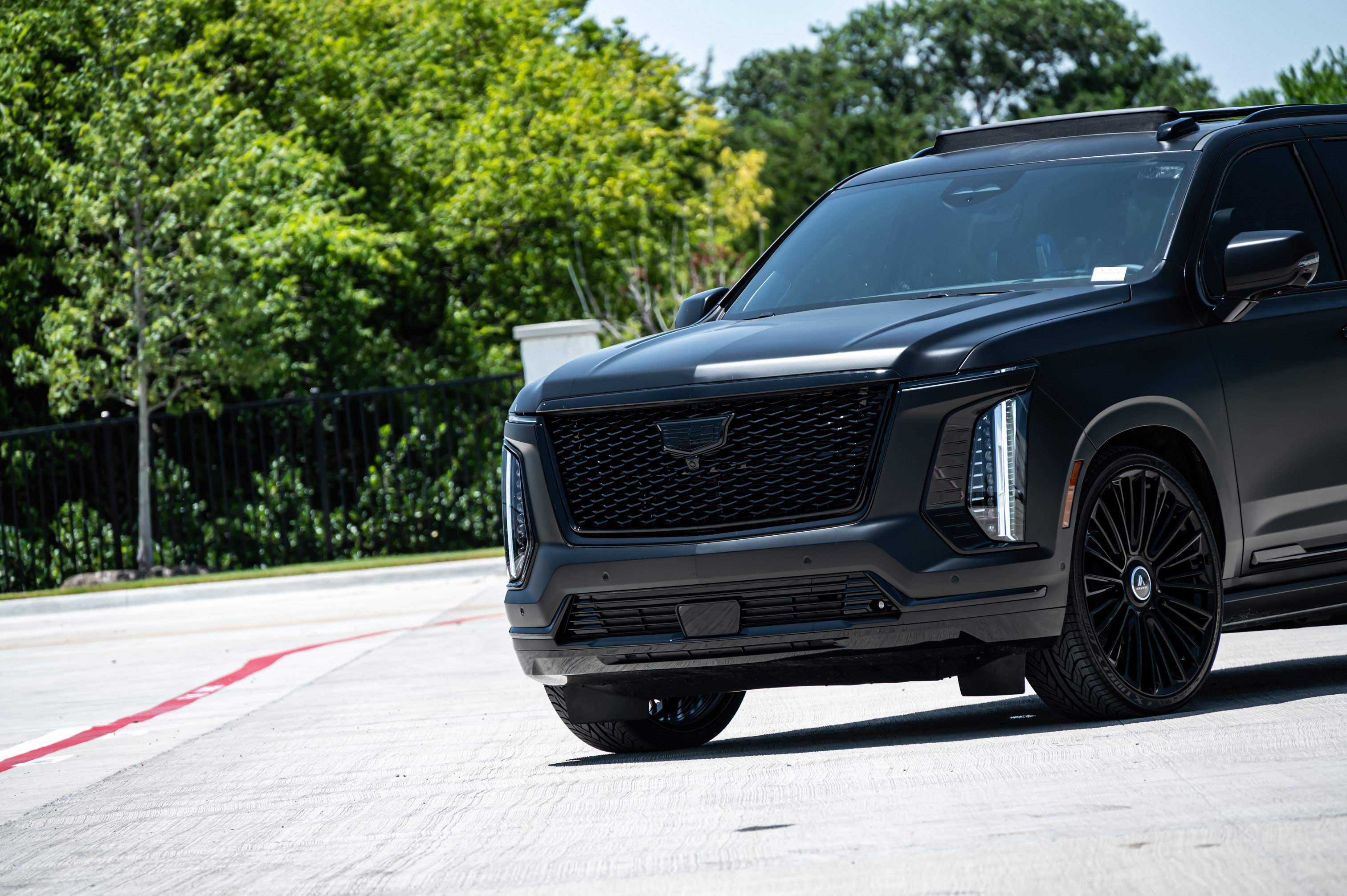 Used 2026 Cadillac Escalade Platinum Sport w/ LPO, ONYX Package AWD/4WD image 48